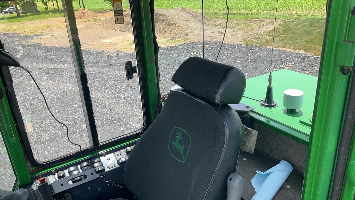 Used 2015 John Deere 437D Knuckleboom Loader
