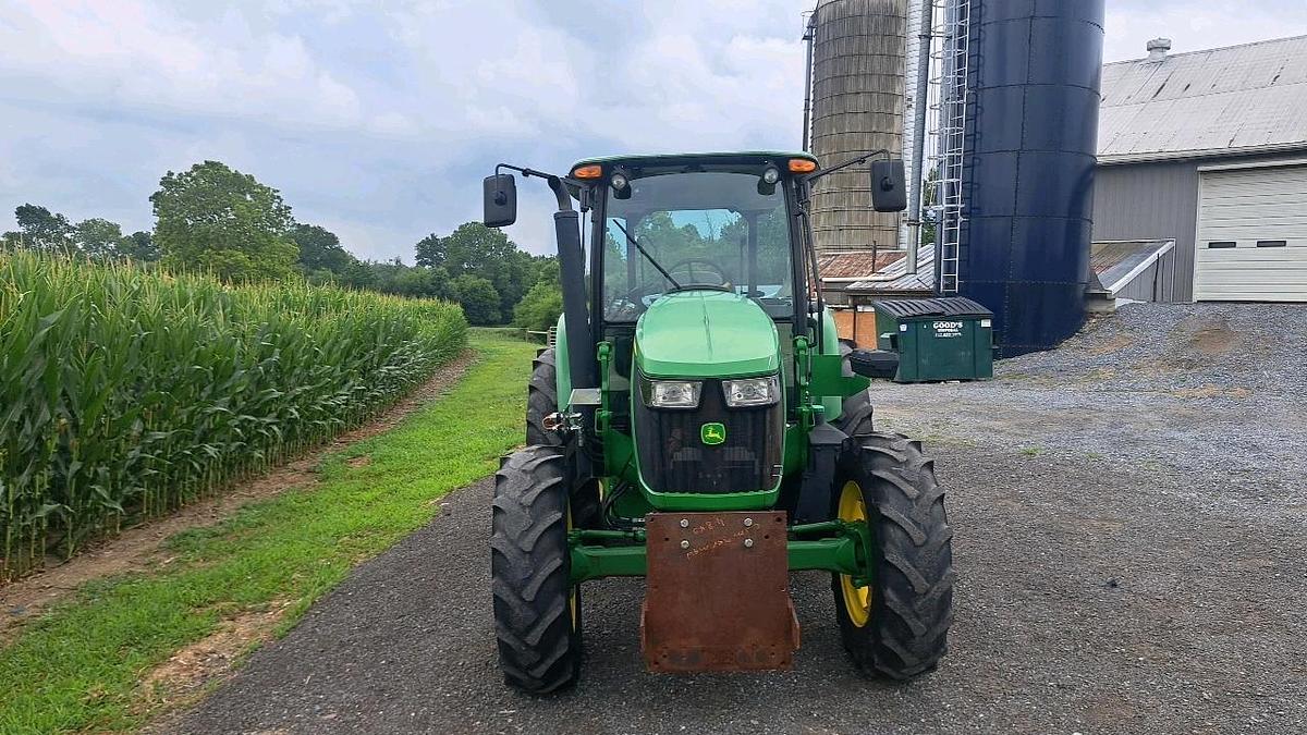 Used 2019 John Deere 5090E Tractor