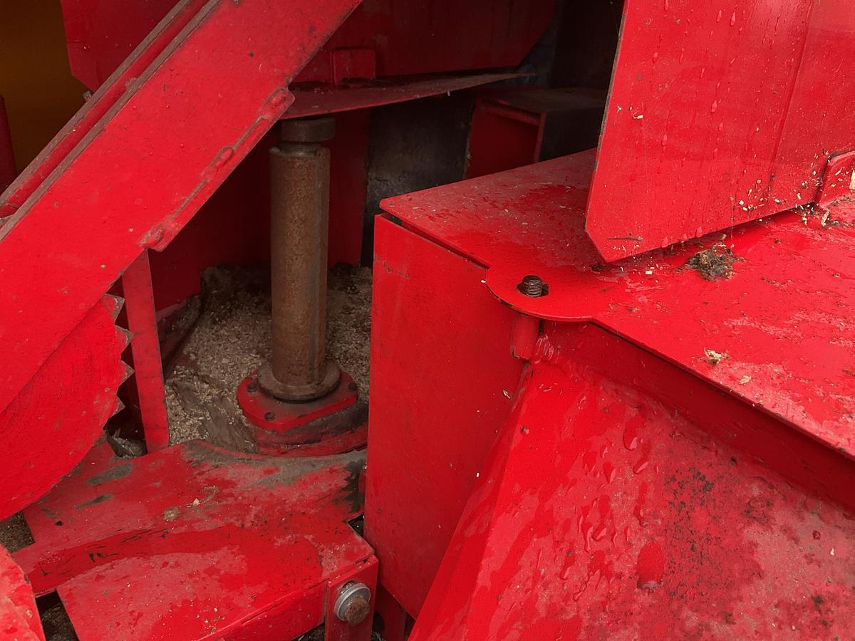 Used Woodlandia 200 Logripper