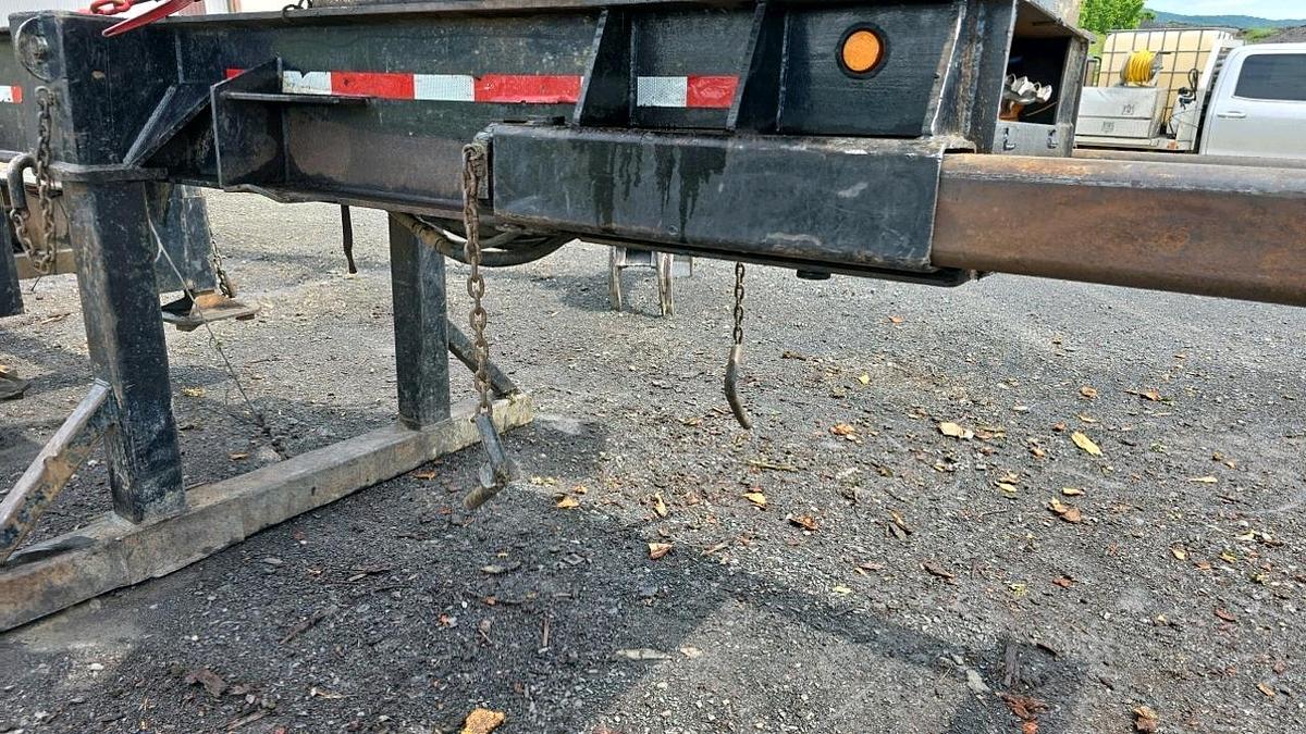 Used 2014 John Deere 437 Knuckleboom Loader