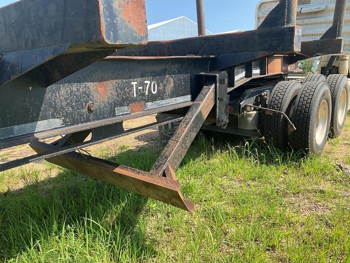 Used 1994 Savannah Log Trailer