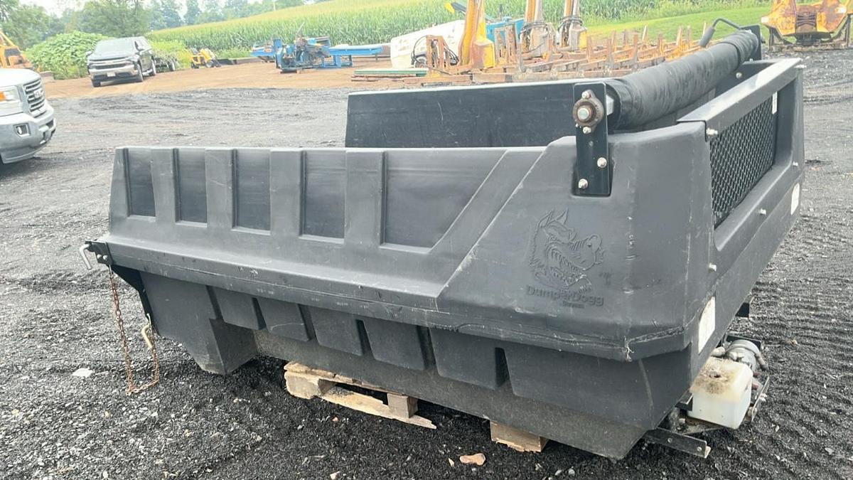 Used Dumper Dogg 5532000 Pickup Bed Insert
