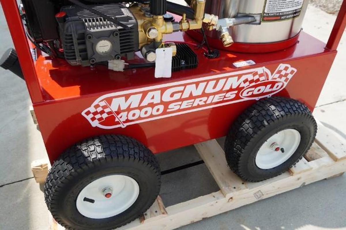 Used Magnum Gold 4000 Series Hot Water Pressure Washer