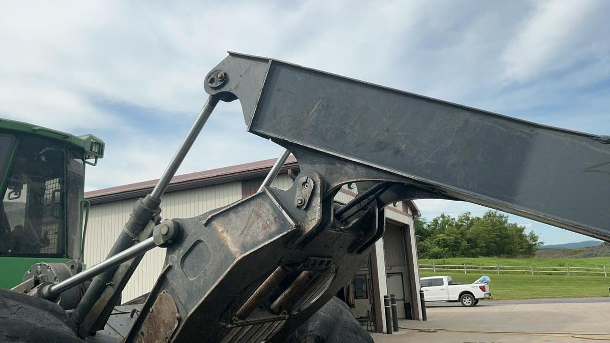 Used 2016 John Deere 748L Skidder