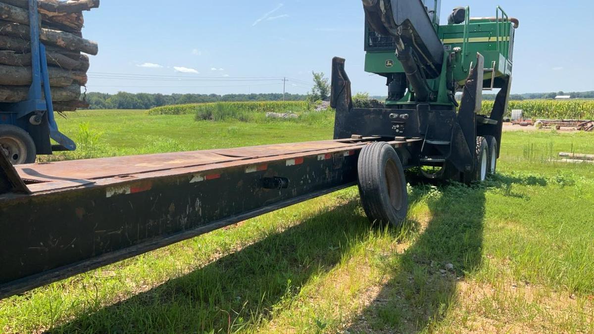 Used 2013 John Deere 437D Knuckleboom
