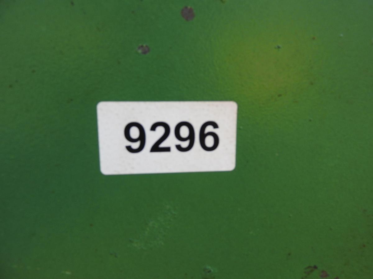 Used Vibrating Conveyor