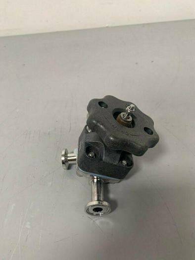 Used ITT Pure-Flo .5-316L-RA20MAX-CWP150 3-way Diaphragm Valve w/ 1/2" Sanitary Fit