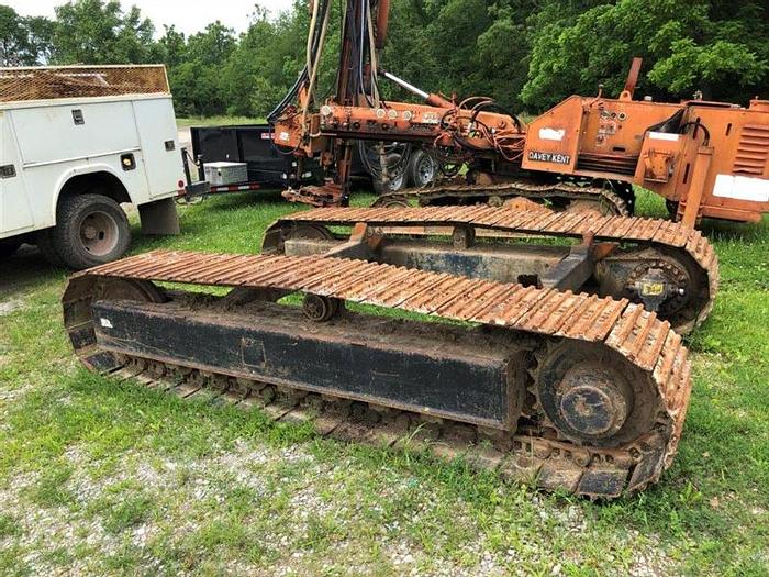 Used Undercarriage with Main Frame