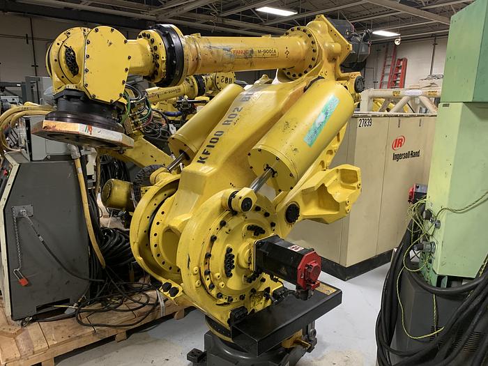 Used FANUC M900iA/600 6 AXIS ROBOT WITH R30iA CONTROL