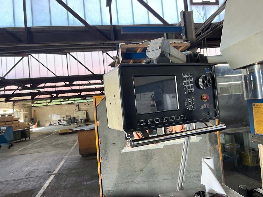 Used Trumpf Trumabend V85S - Press Brake - 2001