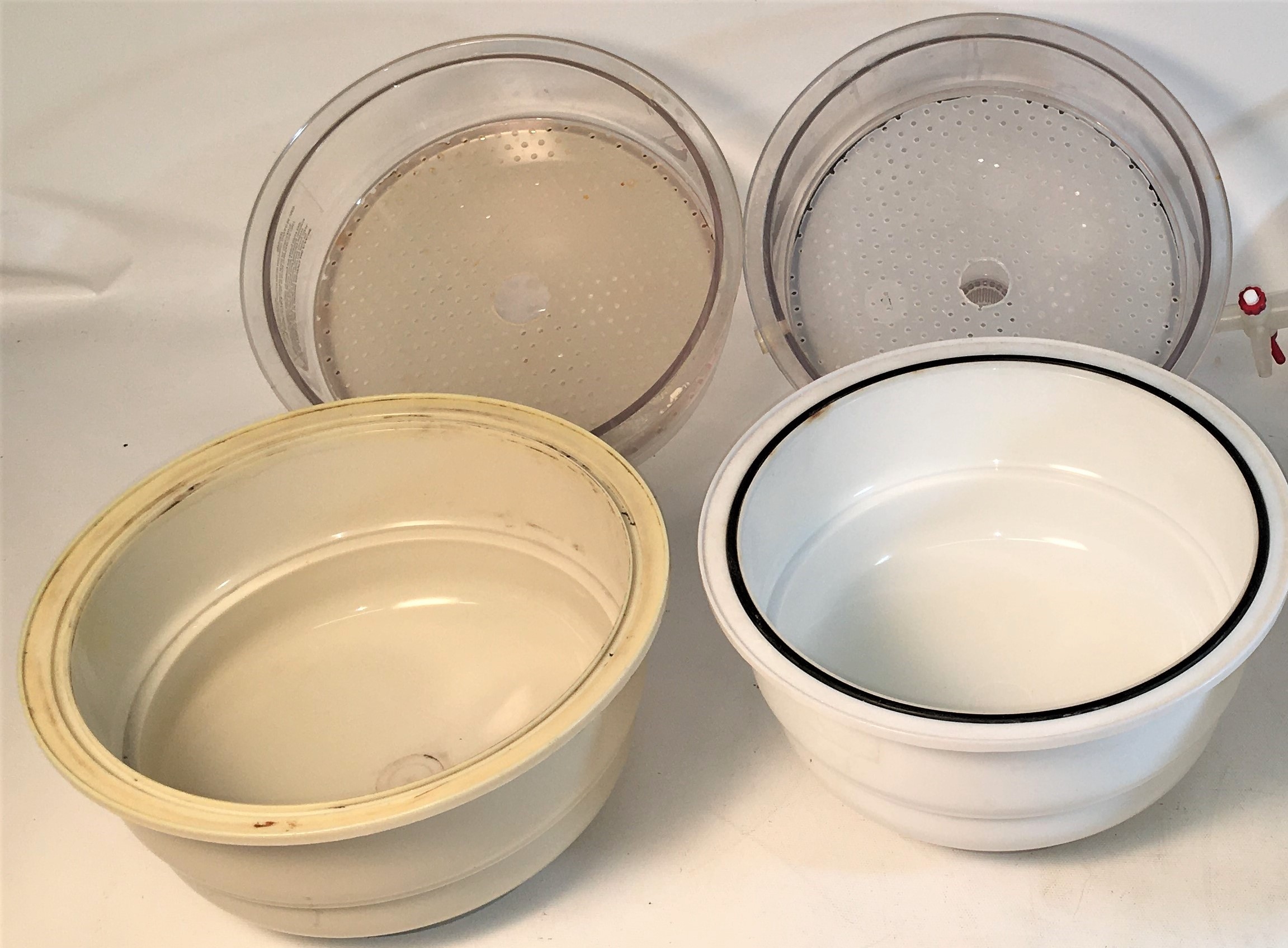 Used Bel-Art Space Saver F42020-0000 Plastic Vacuum Desiccator - 197mm ID