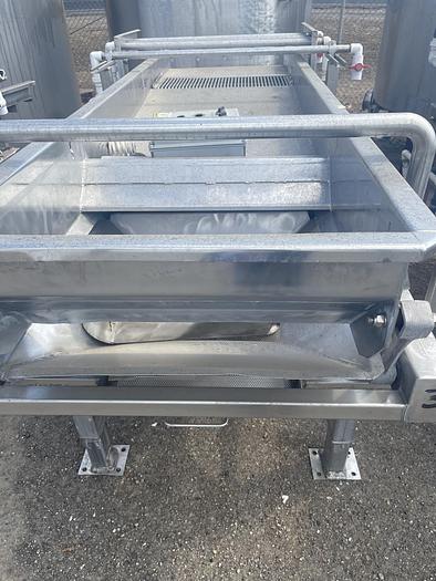Used Garroutte Stainless Steel Shaker 30" x 110"