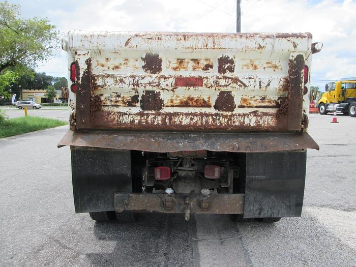 Used 2000 International 4700 Dump Truck