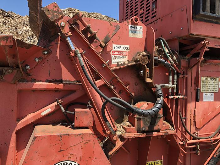 Used 2007 MORBARK 2600 - HORIZONTAL GRINDER