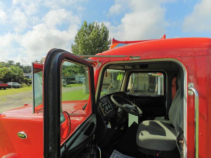 Used 2006 PETERBILT 357