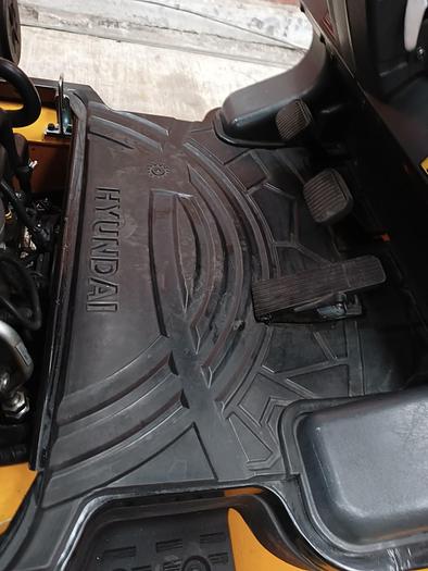 Usado 2019 HYUNDAI 25L-7A