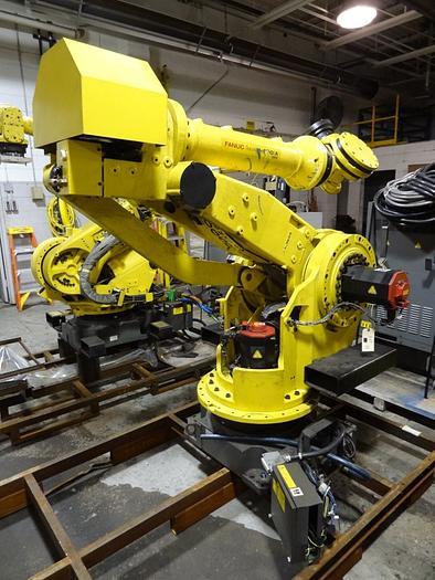 FANUC M-900IA/350 WITH RJ-3iB CONTROL