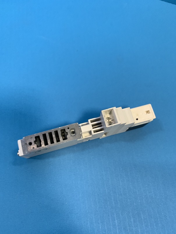 Used SMC Solenoid Valve VQ1100Y-5-Q