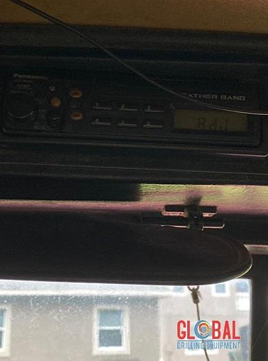 Used Item 0788 : 2001 Kenworth T800B Tractor, 6X4