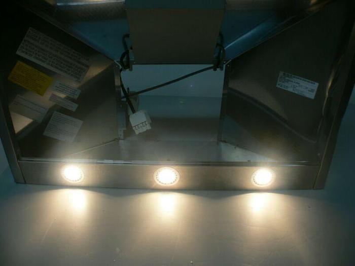 Used Thermador HMCN36FS 36" Masterpiece Series Pyramidal Style Chimney Wall Hood