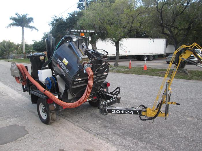 Used 2011 Hurco 250 Portable Valve Exerciser and Vacuum Trailer