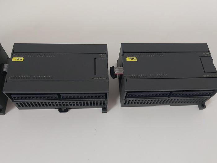 Gebraucht Komplette Simatik S7 200 Steuerung, CPU224 + 2x EM223, Siemens gebraucht