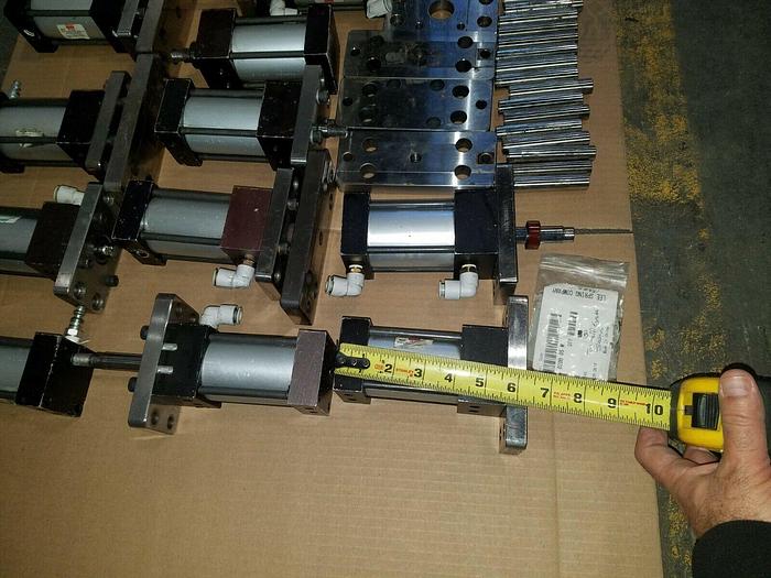 Used Dayton Speedaire Air Cylinders w/ mounting plates Pneumatic Cylinder 6X379A