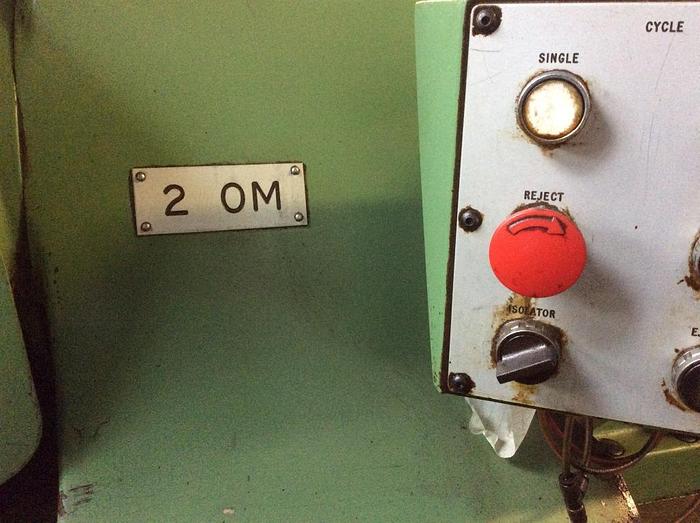 Used Cincinnatti OM-2 Centreless Grinder OM-2