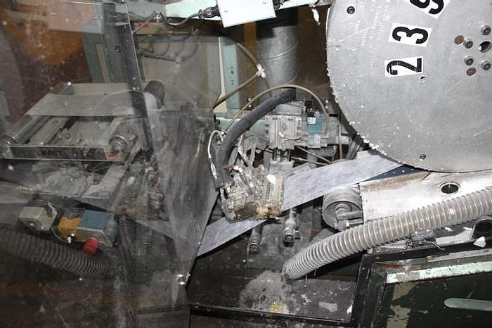 Used MOLNYCKE SANITARY PAD LINE OVERNIGHT SIZE 178 FPM