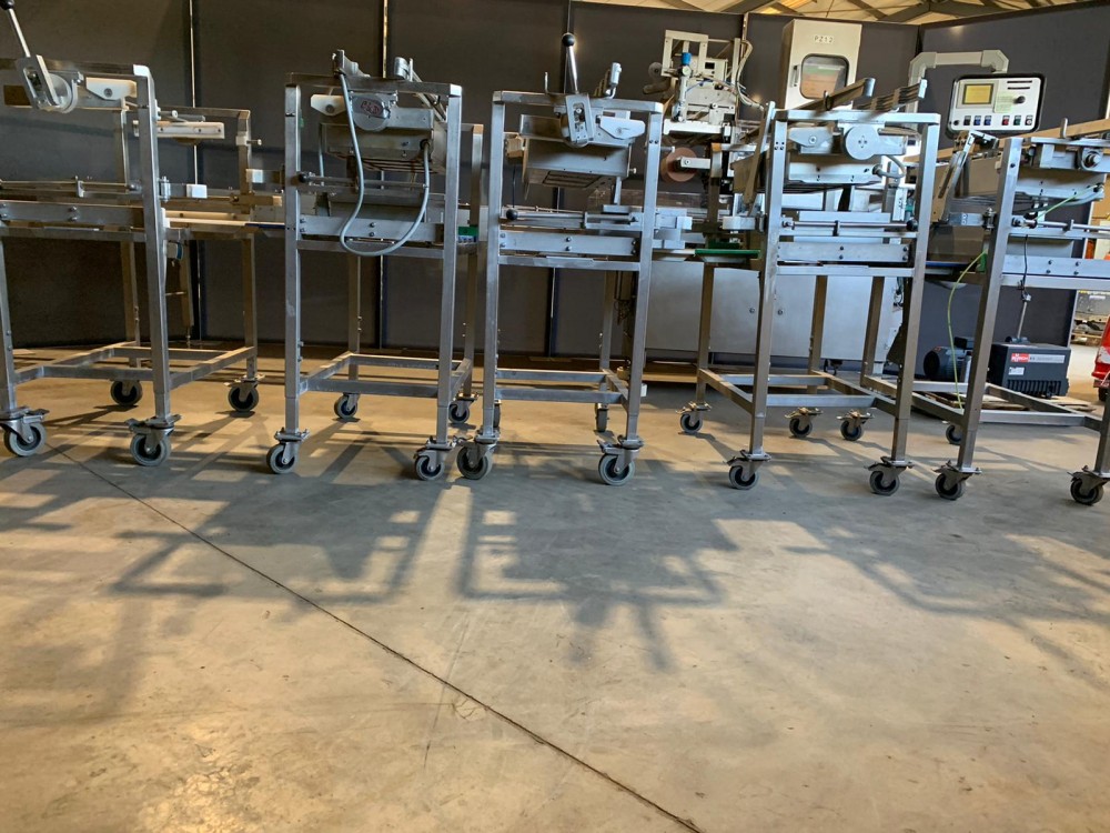 Used Sealpac 750 traysealer