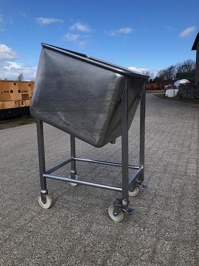 Used Square stainless steel tub on wheels