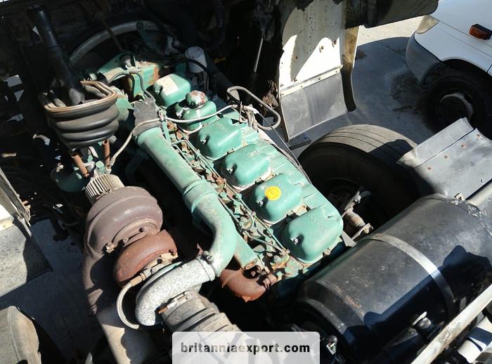 Used 1994 VOLVO F12 400 tractor unit