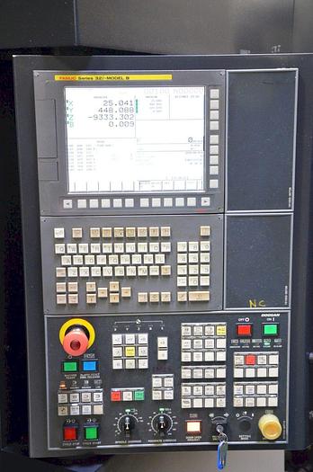 Used 23.62"X, 22.05"Y, 22.24"Z, 2014, DOOSAN HC-400, CNC HORIZONTAL MACHINING CENTER