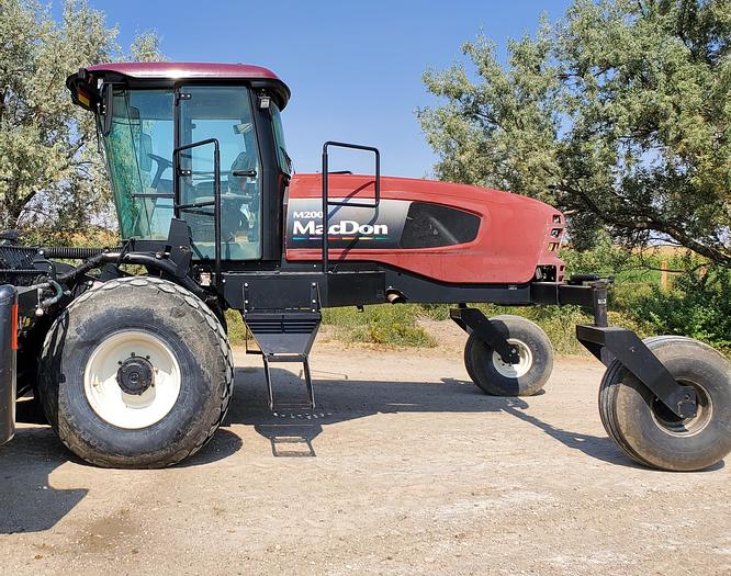Used 16' Macdon M200 Rotary Windrower w/ 1400 Hours