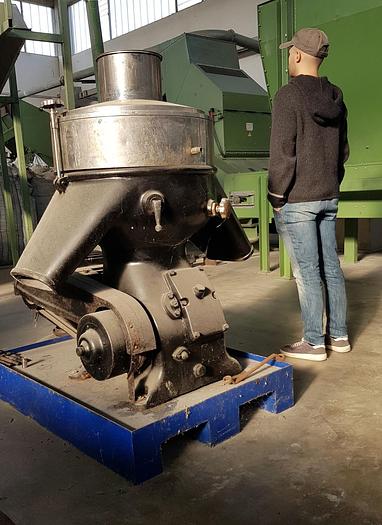 Used Separatori centrifughi per olio,  Alfa-Laval RA19 e RA12