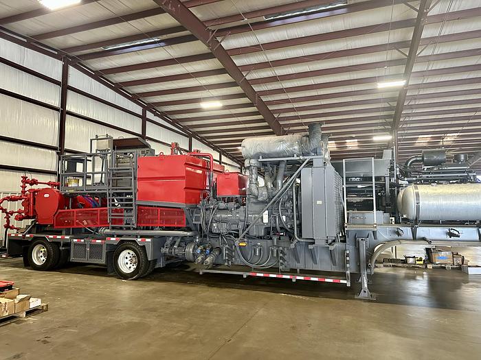 Refurbished 2010 TEAS Twin HT-400 Triplex Fluid Pump Trailer