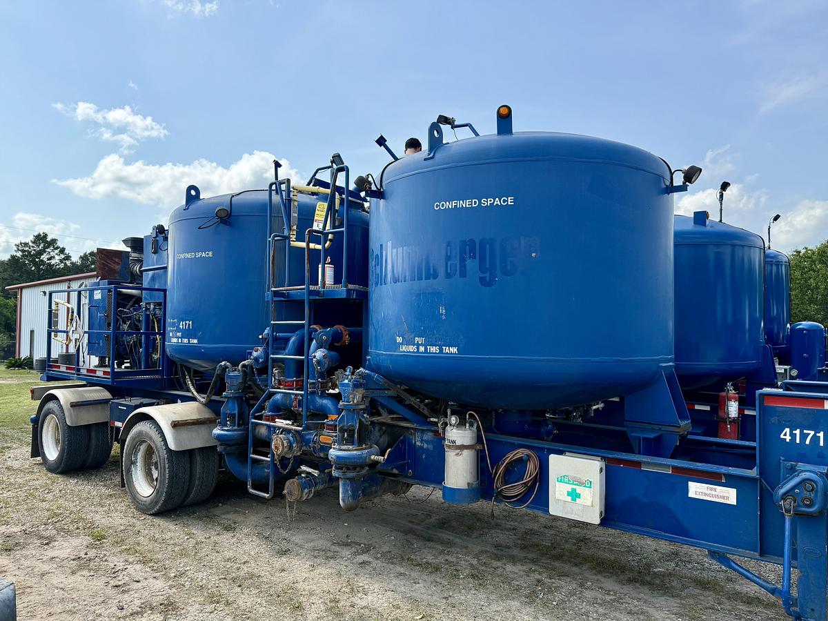 Used 2005 SMI Companies 100 BBL Cement Batch Mixer