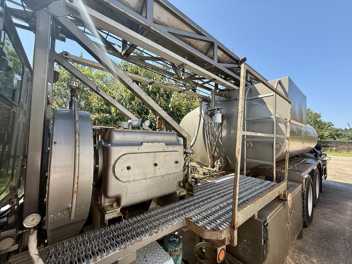 Used 2002 Western Star 4900 Flushby Unit