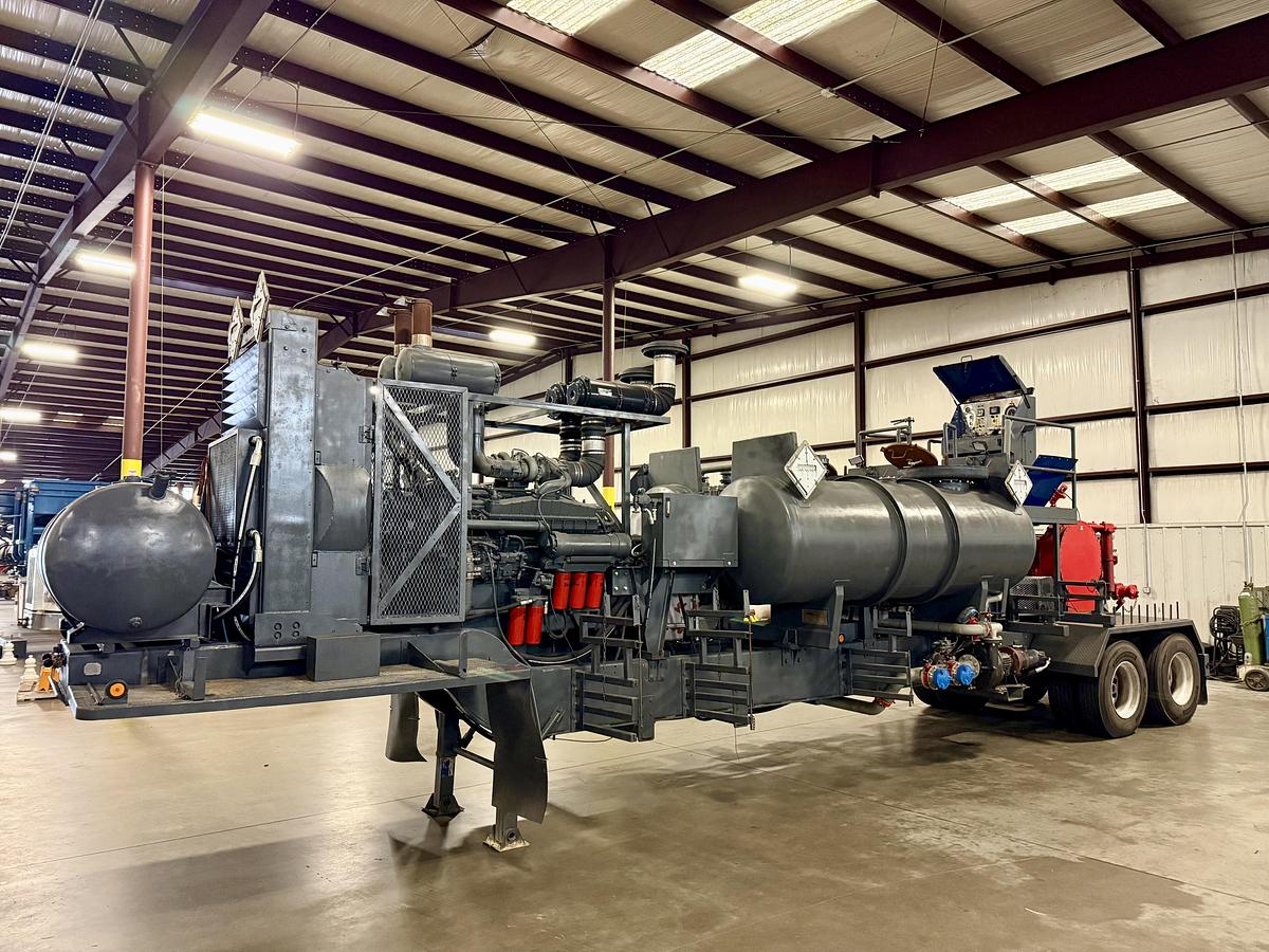 Refurbished 2011 New Capsule HT-400 Acid Pump Trailer