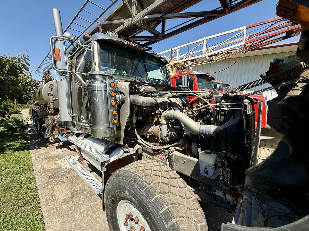 Used 2002 Western Star 4900 Flushby Unit