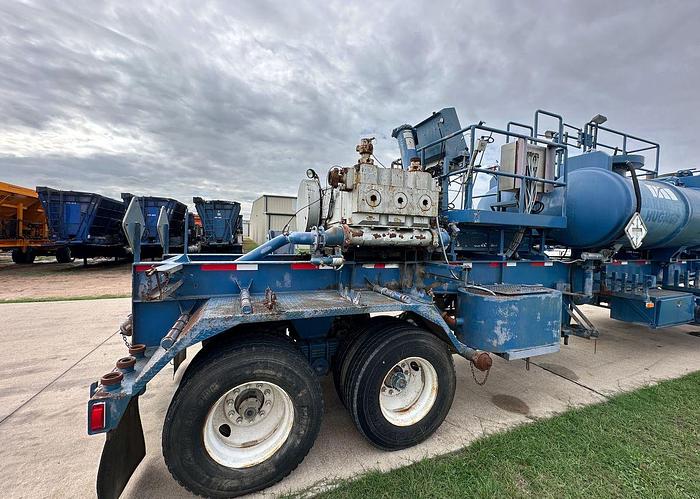 Used 1000HP BJ Single Triplex Acid Pumper (1981 S&S)