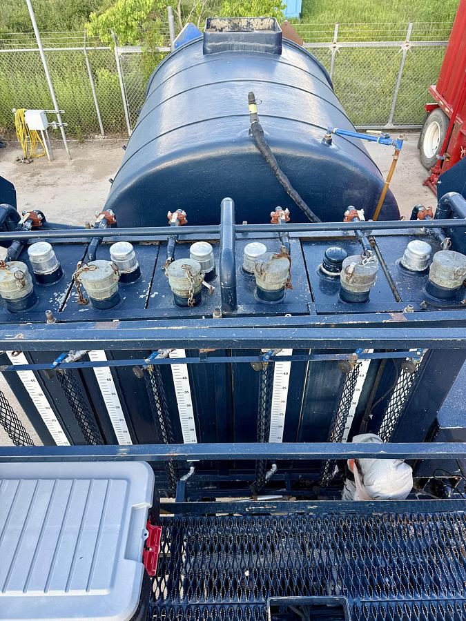 Used 2010 Peterbilt Acid Treater/ Kill Truck