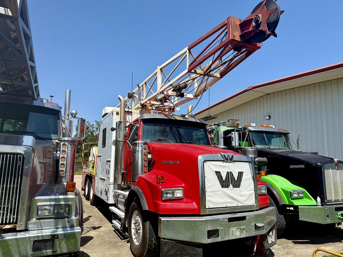 Used 2007 Western Star 4900 Swab Rig