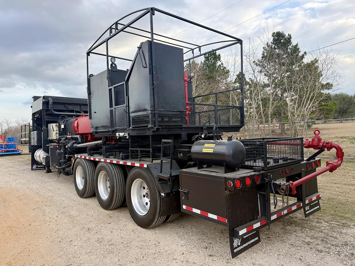 Refurbished 2007 Crown MSI Quintuplex Pump Trailer (2007 Doepker Tri-Axle)