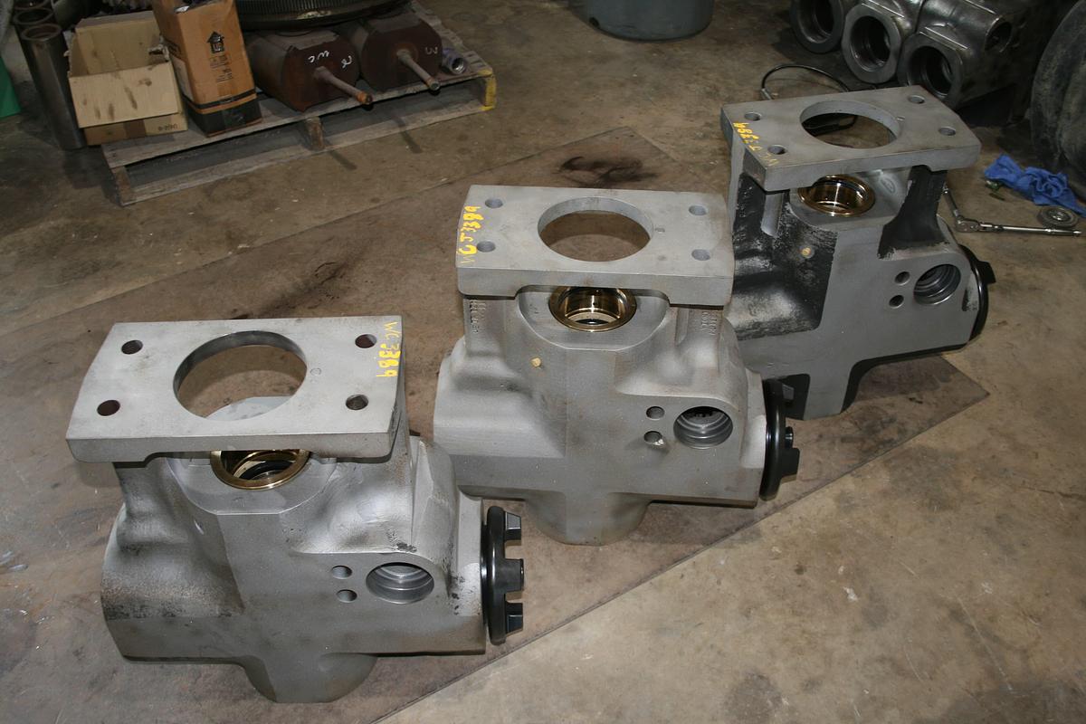 Refurbished HT-400 Triplex Pump Fluid Ends