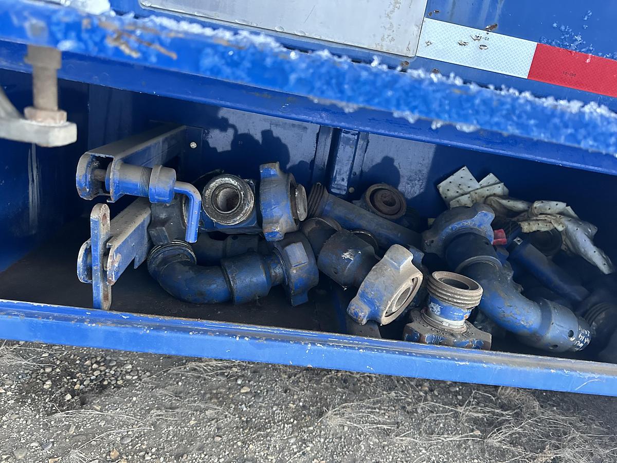 Used 2001 SLB CPS-361 Twin Cementing Skid W/ Arctic Trailer