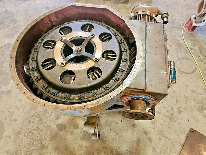 Refurbished Halliburton HT-400 Triplex Pump