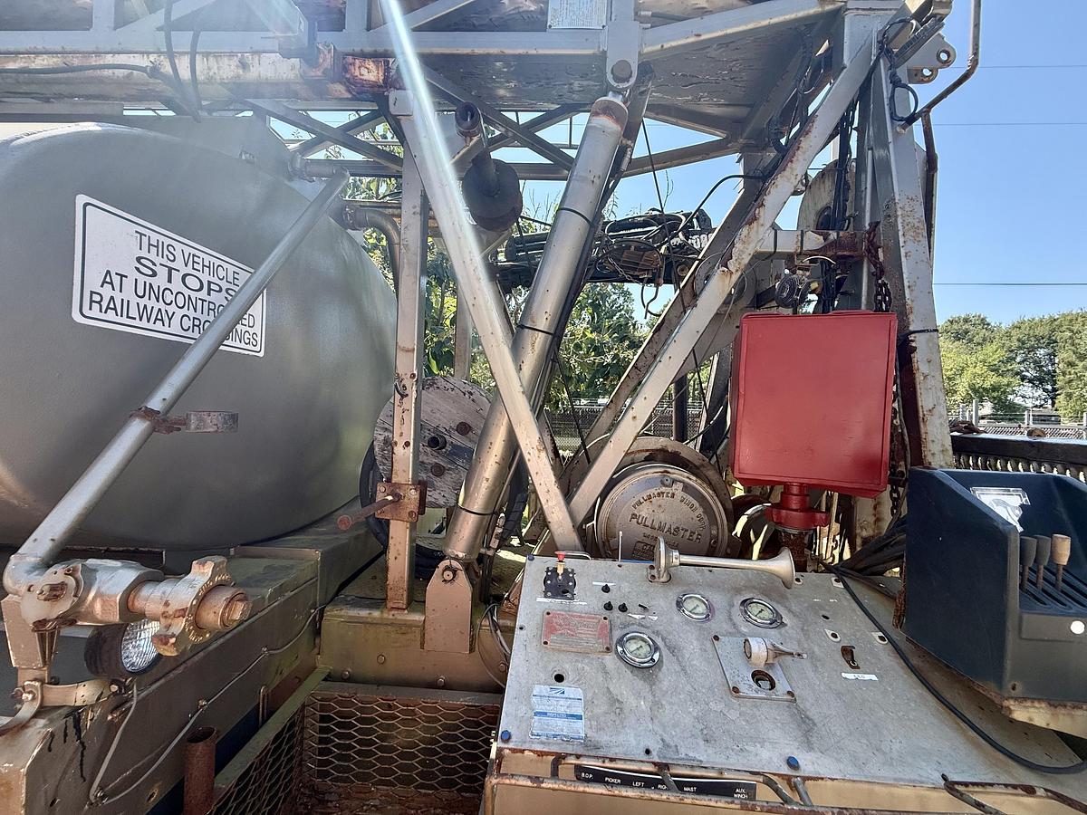 Used 2002 Western Star 4900 Flushby Unit