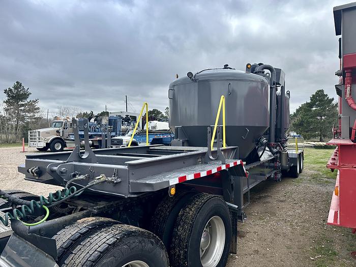 Refurbished 2002 SMI Companies CBF-851 (100 BBL BATCH MIXER)