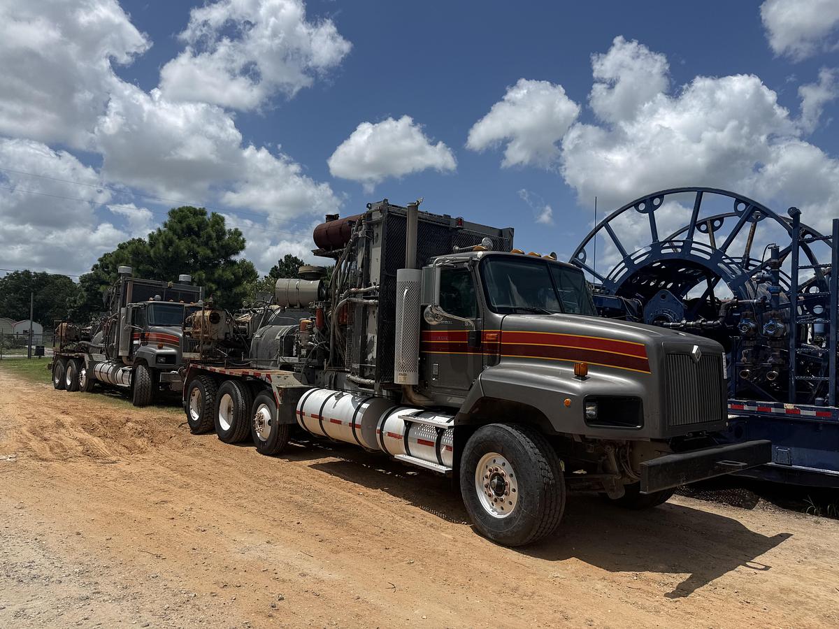 Refurbished 2008 International 1,350HP Bodyload Frac Pumper